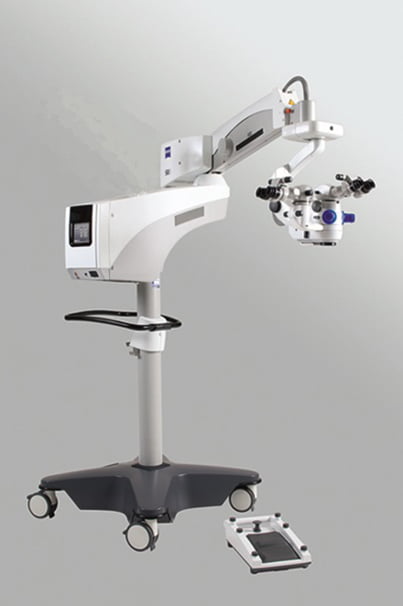眼科手術顕微鏡